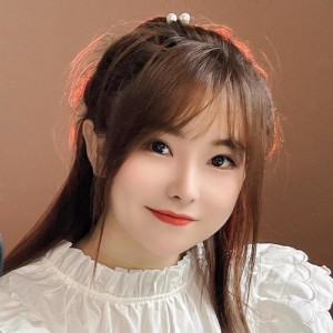 香子资料,香子最新歌曲,香子MV视频,香子音乐专辑,香子好听的歌
