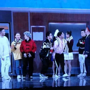 爱笑家族资料,爱笑家族最新歌曲,爱笑家族MV视频,爱笑家族音乐专辑,爱笑家族好听的歌