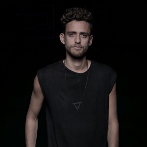 Franky Rizardo资料,Franky Rizardo最新歌曲,Franky RizardoMV视频,Franky Rizardo音乐专辑,Franky Rizardo好听的歌