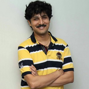 Rajesh Krishnan资料,Rajesh Krishnan最新歌曲,Rajesh KrishnanMV视频,Rajesh Krishnan音乐专辑,Rajesh Krishnan好听的歌
