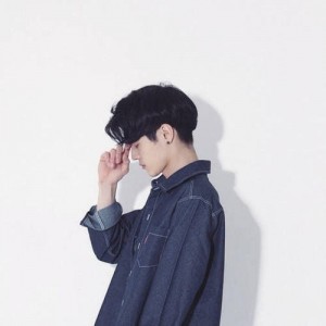 小小默资料,小小默最新歌曲,小小默MV视频,小小默音乐专辑,小小默好听的歌