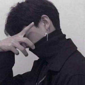 月狐li资料,月狐li最新歌曲,月狐liMV视频,月狐li音乐专辑,月狐li好听的歌