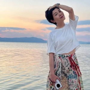 李雅羚资料,李雅羚最新歌曲,李雅羚MV视频,李雅羚音乐专辑,李雅羚好听的歌