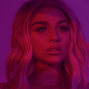 Nikki Vianna资料,Nikki Vianna最新歌曲,Nikki ViannaMV视频,Nikki Vianna音乐专辑,Nikki Vianna好听的歌