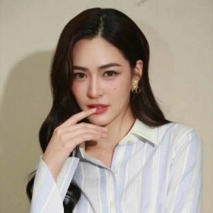 หลิงหลิง คอง资料,หลิงหลิง คอง最新歌曲,หลิงหลิง คองMV视频,หลิงหลิง คอง音乐专辑,หลิงหลิง คอง好听的歌
