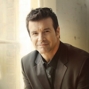 Roch Voisine资料,Roch Voisine最新歌曲,Roch VoisineMV视频,Roch Voisine音乐专辑,Roch Voisine好听的歌