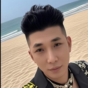 龙兴华资料,龙兴华最新歌曲,龙兴华MV视频,龙兴华音乐专辑,龙兴华好听的歌