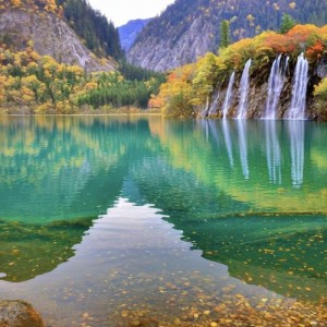 山水静静资料,山水静静最新歌曲,山水静静MV视频,山水静静音乐专辑,山水静静好听的歌